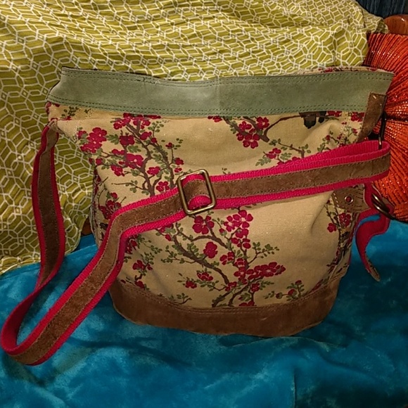 Lucky Brand Handbags - LUCKY BRAND LEATHER CANVAS Crossbody PURSE SATCHEL